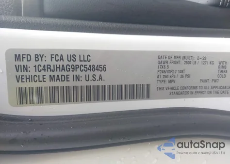2023 Jeep Grand Cherokee Laredo 4X4 from USA, damaged, VIN 1C4RJHAG9PC548456